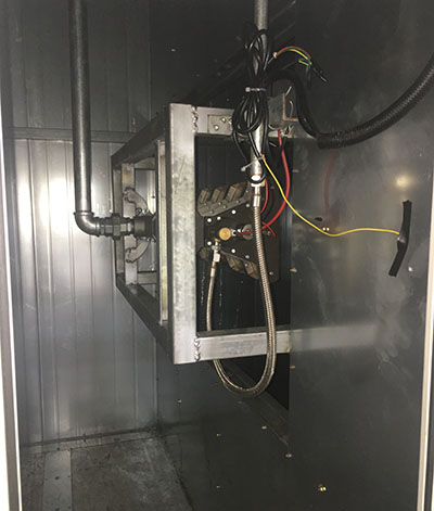 ���{�������O��